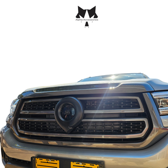 GWM P300 Passenger Front Logo