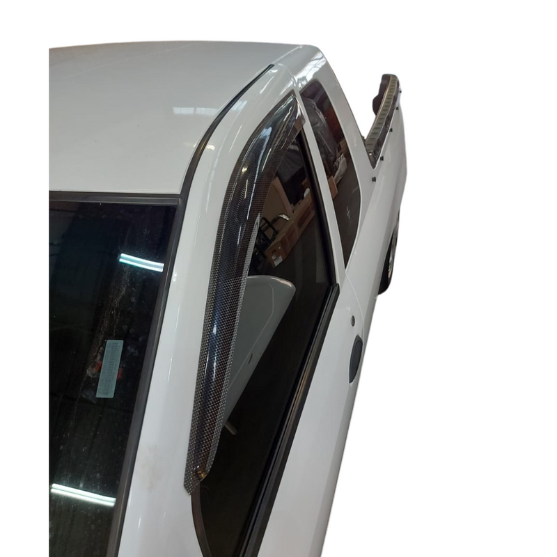 Nissan NP200 | Windowshields