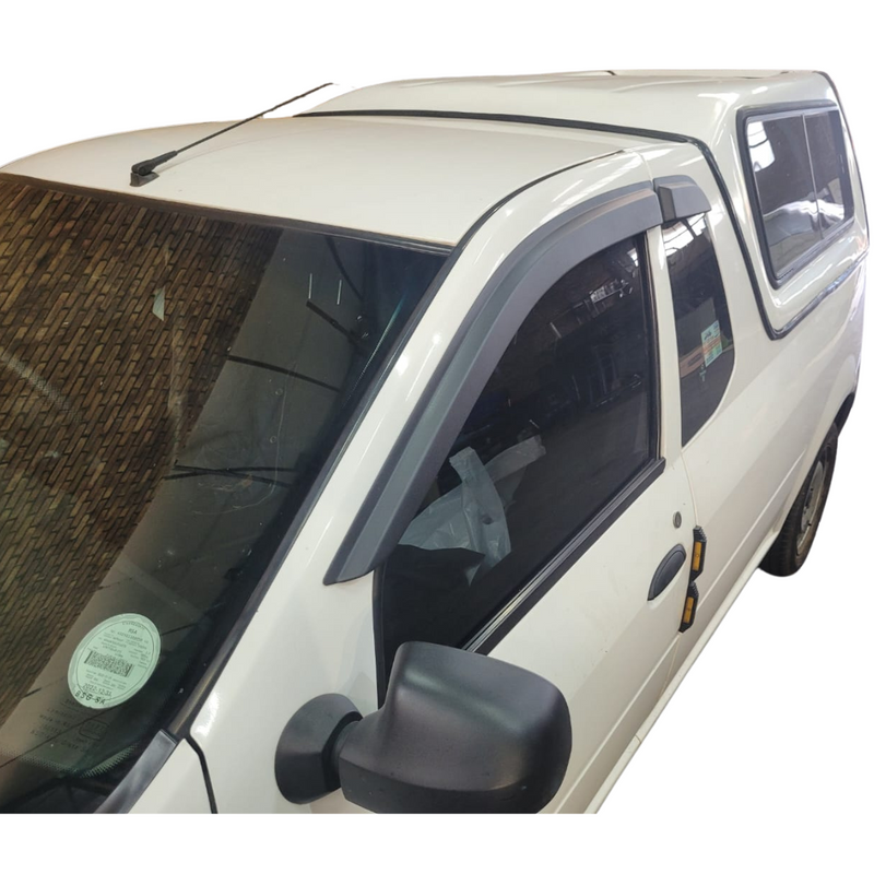Nissan NP200 | Windowshields (Front and Rear)