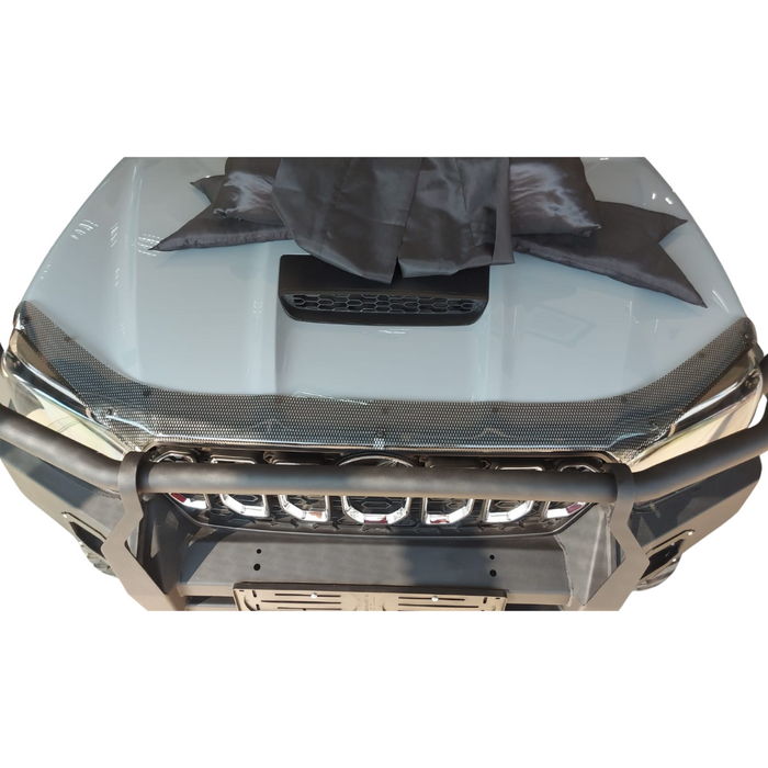 Mahindra Bonnet Guard | Clip On