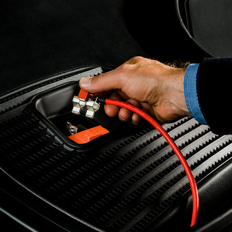 DEFA Showroom Charger 50A 12V - Special Clamp