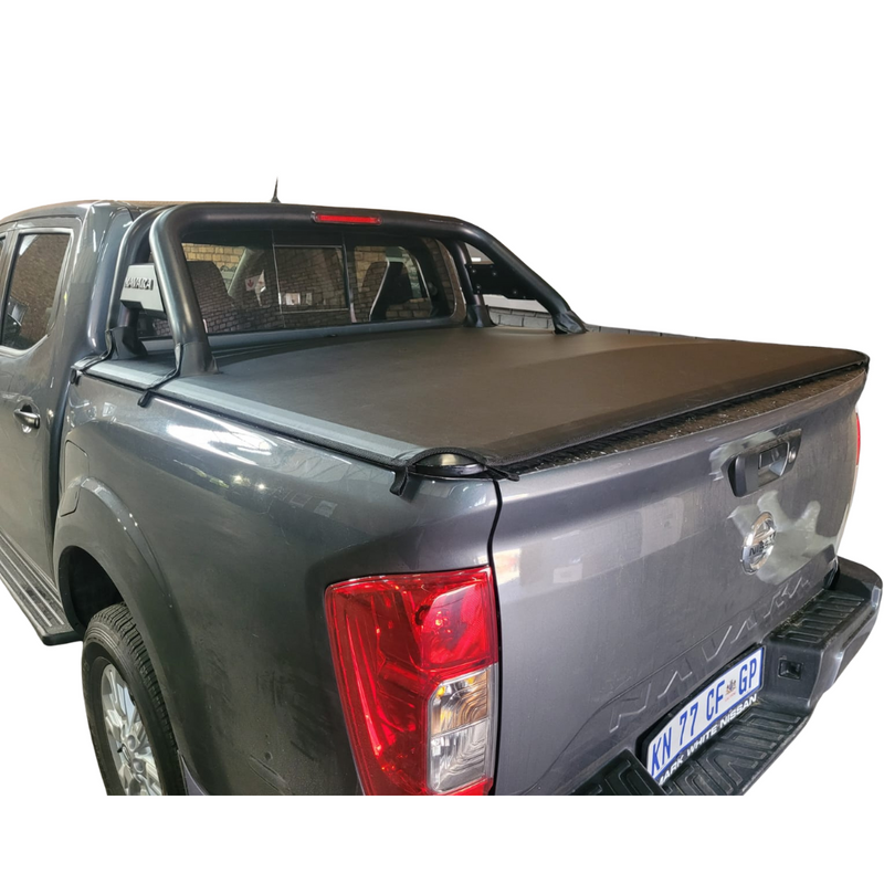 Nissan Navara Clip-on Tonneau Cover