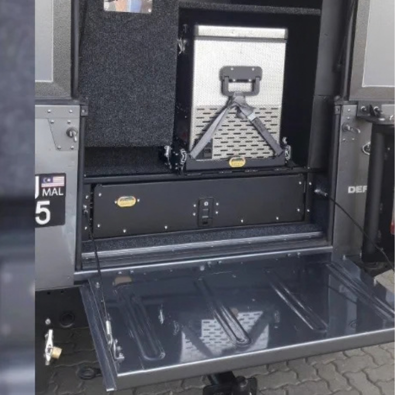 Big Country 4x4 | Land Rover Defender 90 & 110 Puma Single Drawer System