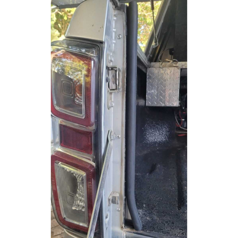 Dust Kit | Isuzu 2021+