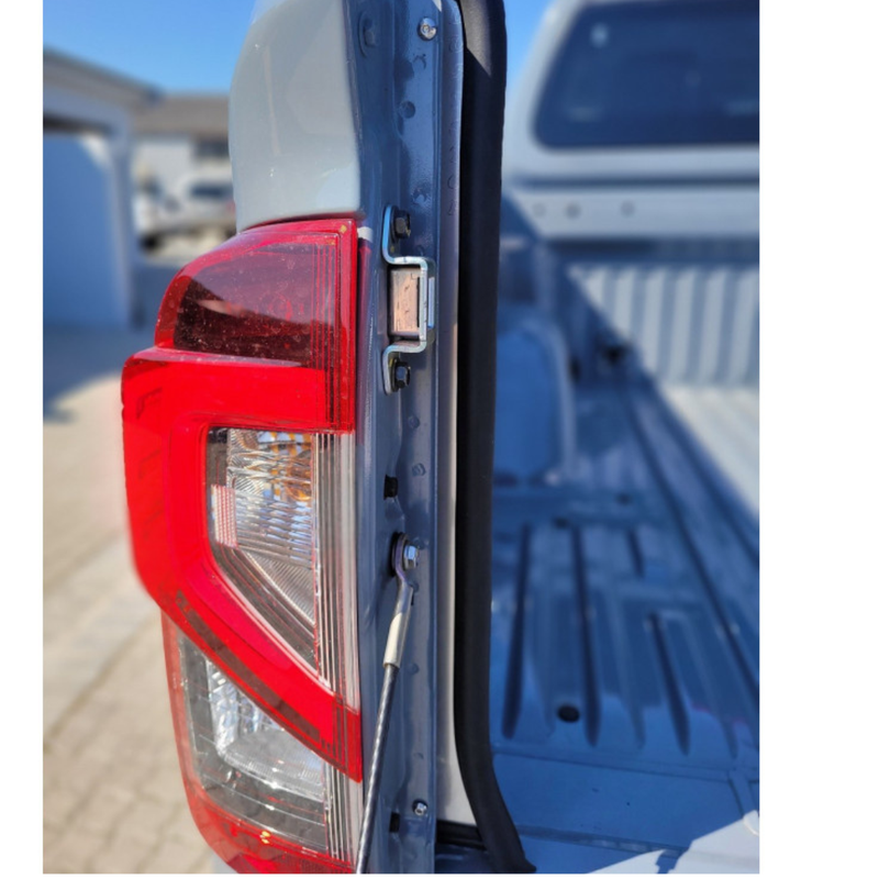 Dust Kit | Nissan Navara 2021+