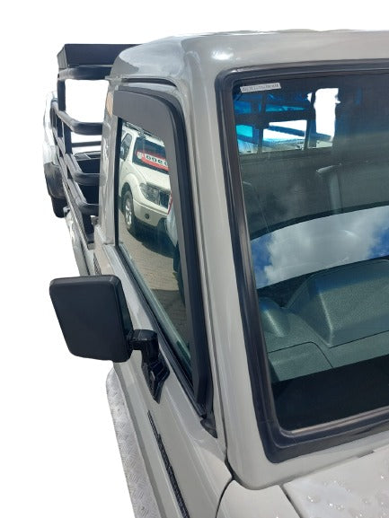 Toyota Landcruiser | Windowshields