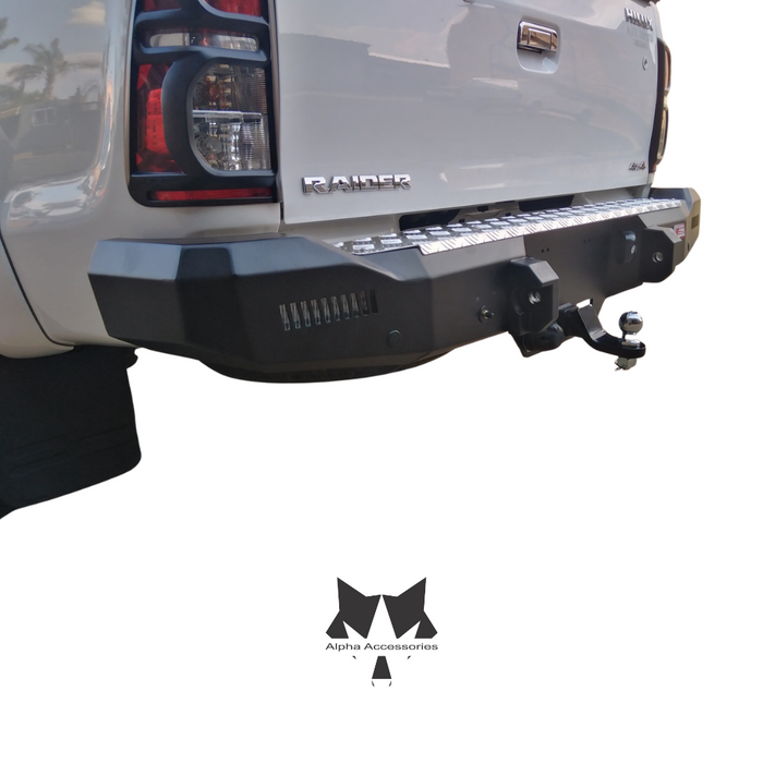 HILUX D4D 2005–2016: Rocker Rear Replacement Bumper with Towbar (Wiring Harness Not Included)