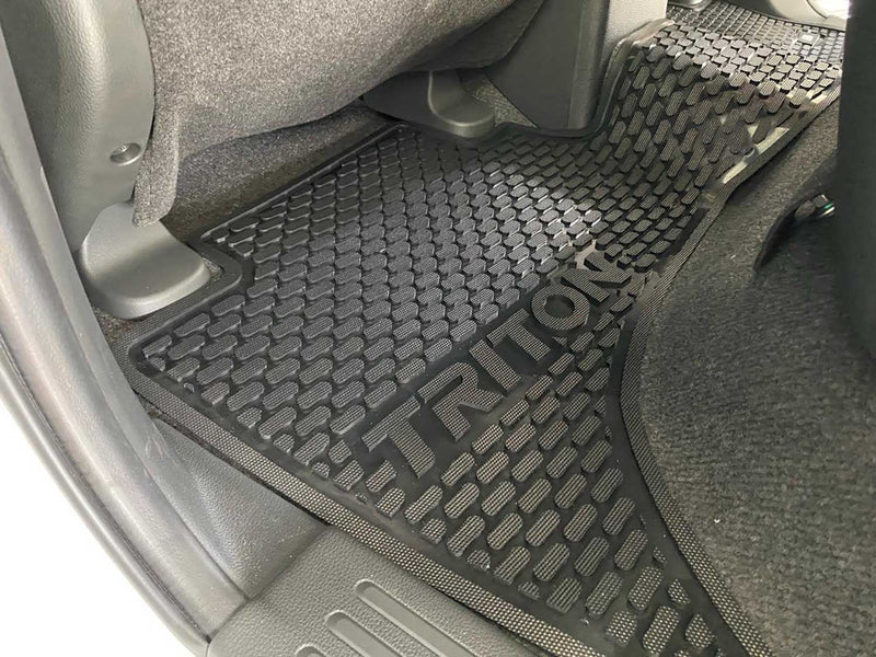 Addo | Mitsubishi Triton Interior Set