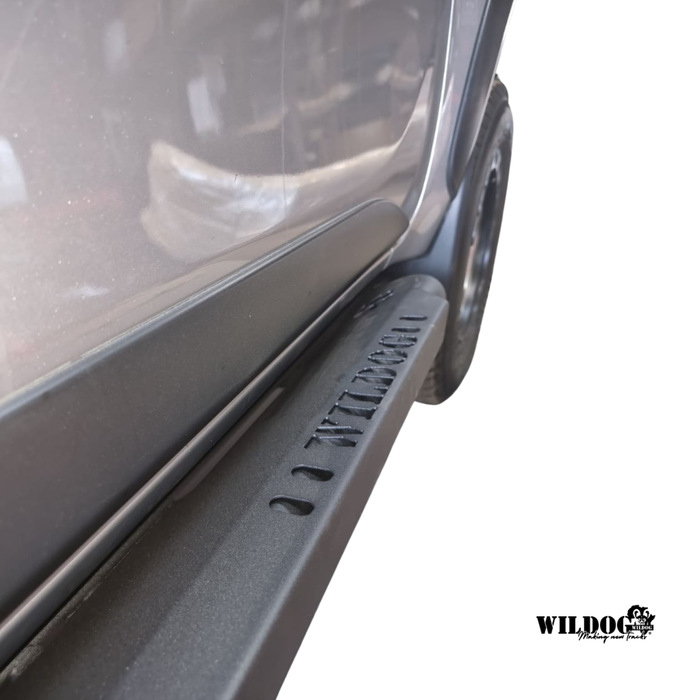 Wildog | Toyota Hilux 2005-2015 Rock Sliders