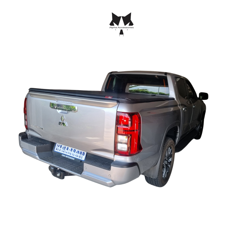 Tonneau King | Mitsubishi Triton D/C Tri-Fold Cover