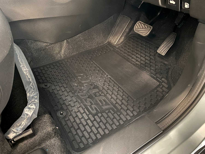 Addo | Toyota Starlet Cross Interior Set