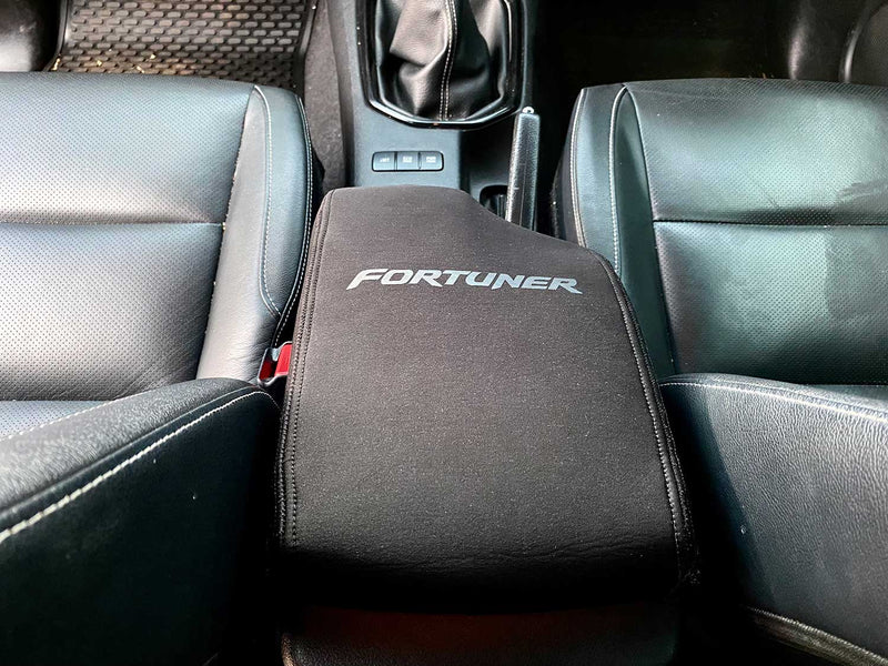 Addo | Toyota Fortuner GD-6 Armrest Lid Cover