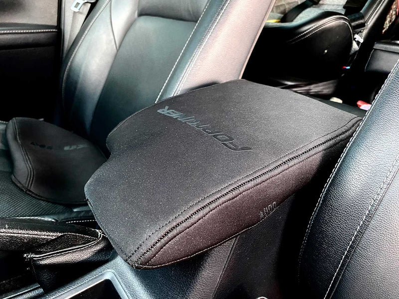 Addo | Toyota Fortuner GD-6 Armrest Lid Cover