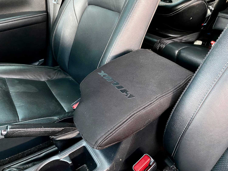 Addo | Toyota Hilux GD-6 Armrest Lid Cover