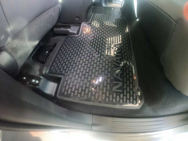 Addo | Nissan Navara Interior Set