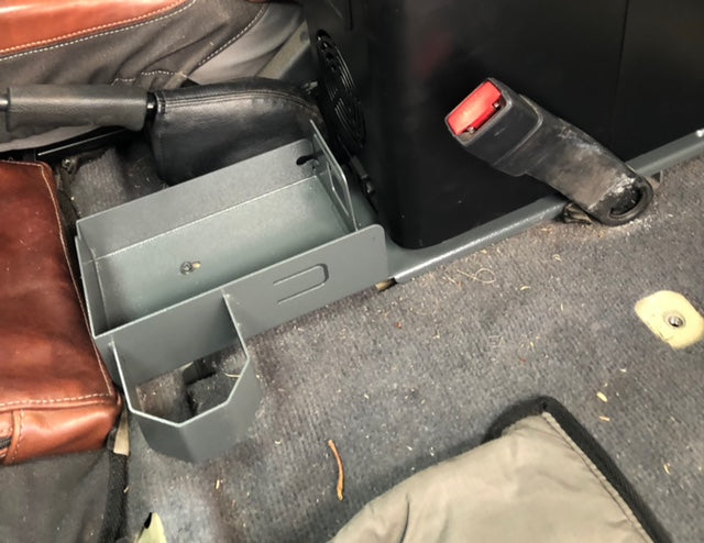 D.A.G | Land Cruiser 79 S/C 8L Center Fridge Bracket