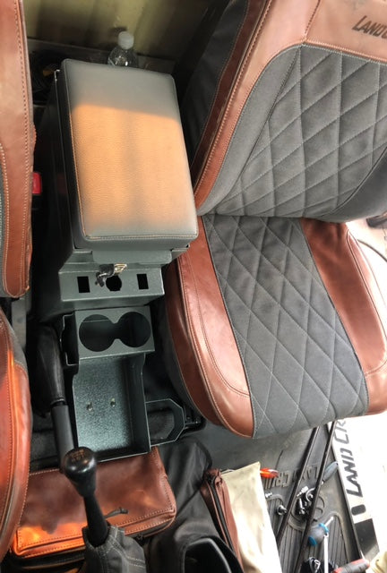 D.A.G | Land Cruiser 79 S/C 8L Center Fridge Bracket