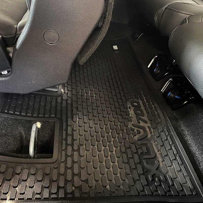 Addo | XUV700 5 Seater Interior Set
