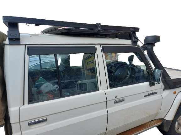 Toyota Land Cruiser Double Cab Windowshields